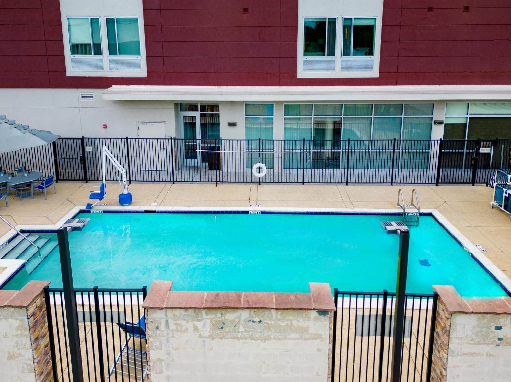 Hotel Springhill By Marriott Baton Rouge 3*