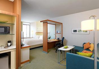 Hotel Springhill By Marriott Baton Rouge 3*